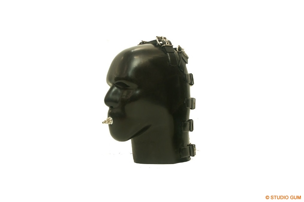 Heavy Rubber Helmet M4aR HEAVY RUBBER by STUDIO GUM