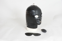 Anatomische Latex Maske mit fixem Knebel und D-Ringen